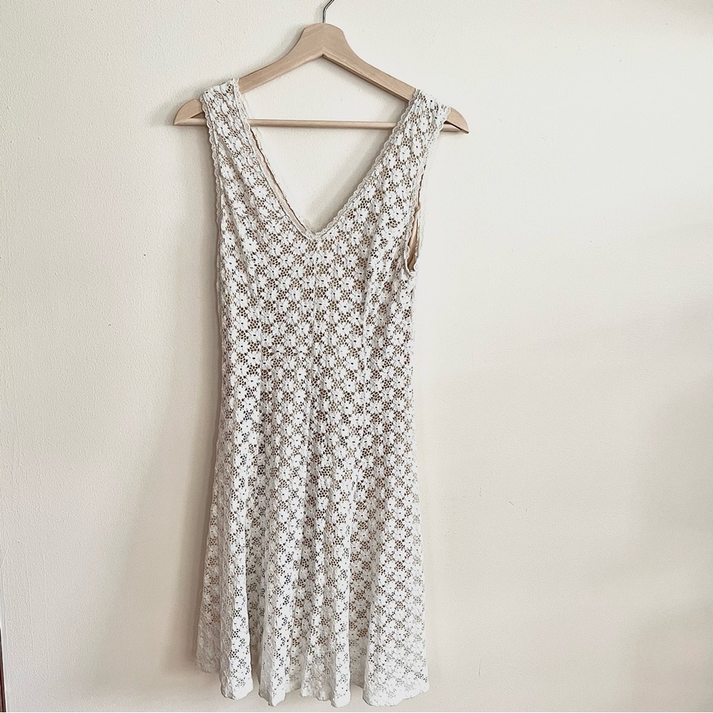 Aqua Women Laced Flower Dress Deep V Sleeveless Knee Length